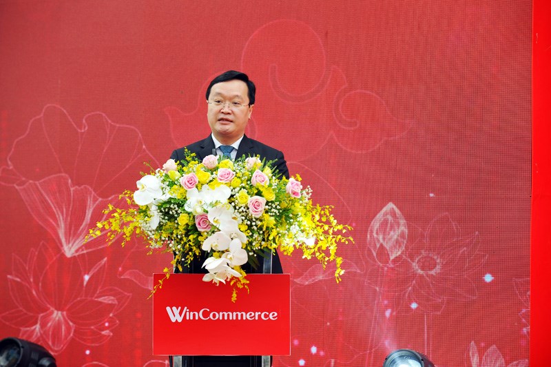 he-thong-b225n-le-lon-nhat-viet-nam-ch237nh-thuc-duoc-doi-t234n-th224nh-winmart_1.jpg he-thong-b225n-le-lon-nhat-viet-nam-ch237nh-thuc-duoc-doi-t234n-th224nh-winmart_1.jpg