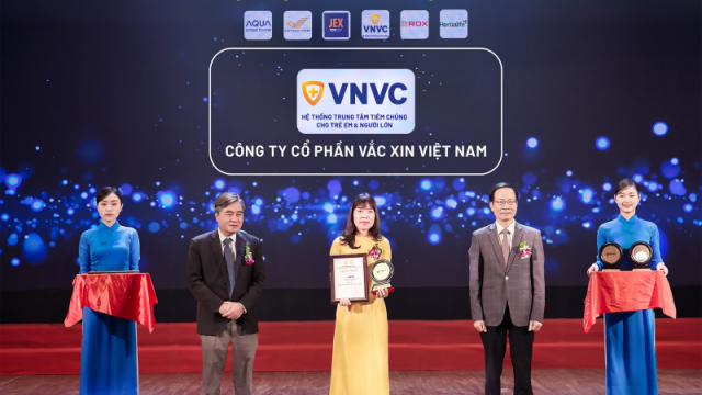 Hệ thống trung tâm tiêm chủng VNVC vào “Top 10 nhãn hiệu nổi tiếng Việt Nam 2024” 