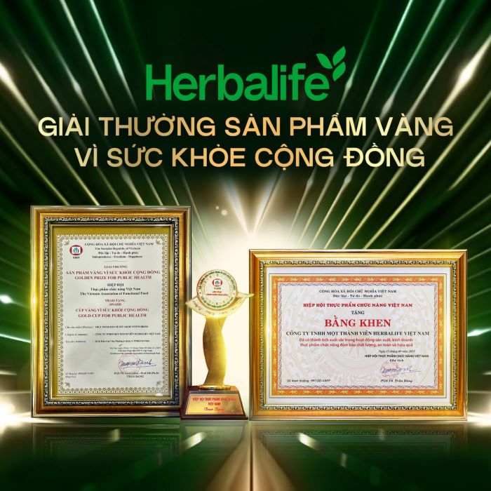 Herbalife cũng vinh dự được VAFF trao bằng khen đã có thành tích xuất sắc trong hoạt động sản xuất kinh doanh thực phẩm chức năng đảm bảo chất lượng, an toàn và hiệu quả.