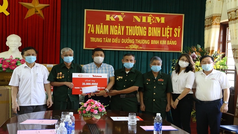 HIM LAM LAND TIẾP NỐI TRUYỀN THỐNG UỐNG NƯỚC NHỚ NGUỒN