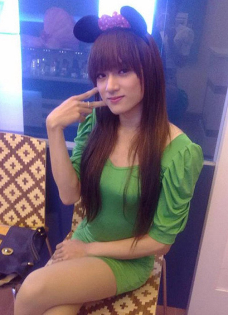hoa-hau-chuyen-gioi-huong-giang-h224nh-tr236nh-ho224n-thien-nhan-sac-v224-t224i-nang_1.jpg hoa-hau-chuyen-gioi-huong-giang-h224nh-tr236nh-ho224n-thien-nhan-sac-v224-t224i-nang_1.jpg