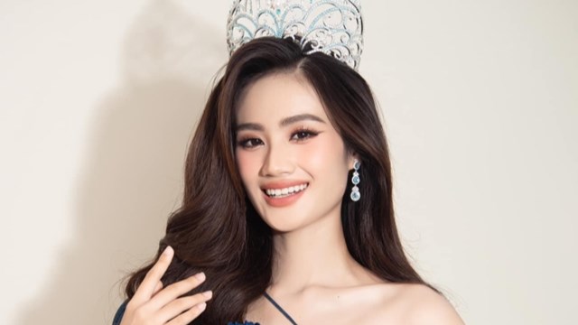 Hoa hậu Huỳnh Trần Ý Nhi xin lỗi về những phát ngôn gây tranh cãi
