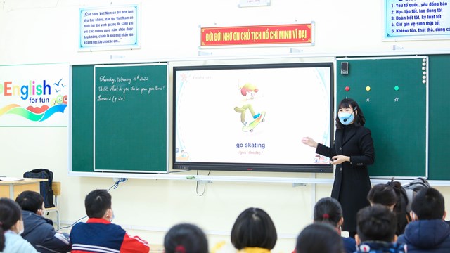 Học sinh Hà Nội từ lớp 1 đến lớp 6 đến trường học trực tiếp từ ngày 6/4