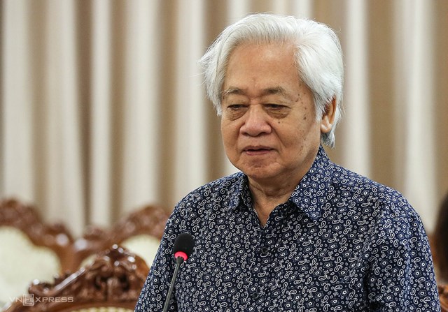 hoc-sinh-sinh-vi234n-tro-lai-truong-tu-tin-th237ch-ung-an-to224n_3.jpg hoc-sinh-sinh-vi234n-tro-lai-truong-tu-tin-th237ch-ung-an-to224n_3.jpg