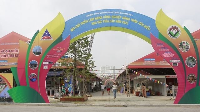 Hội chợ triển lãm hàng công nghiệp nông thôn tiêu biểu khu vực phía Bắc năm 2022