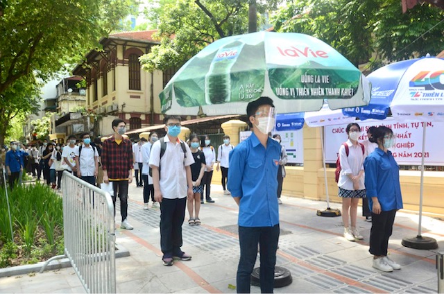 Hơn 1 triệu 'sĩ tử' làm thủ tục thi tốt nghiệp THPT đợt 1
