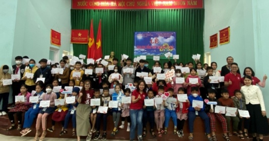 Hơn 10,3 tỷ đồng hỗ trợ trẻ em khó khăn tại Thừa Thiên Huế