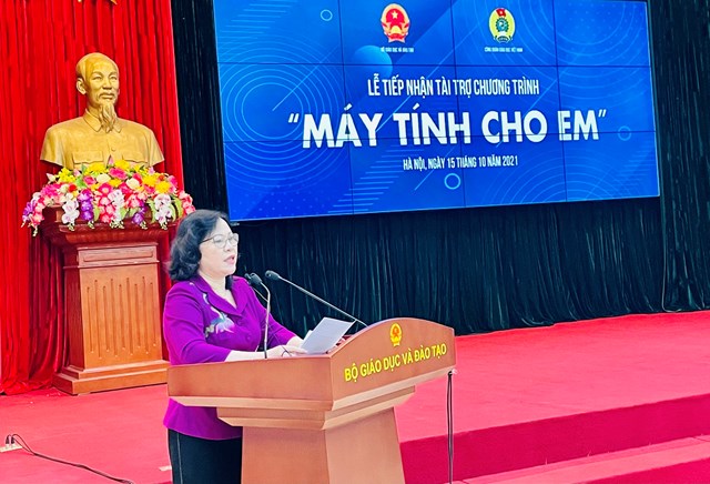 hon-108-ty-dong-ung-ho-chuong-tr236nh-39m225y-t237nh-cho-em39_1.jpg hon-108-ty-dong-ung-ho-chuong-tr236nh-39m225y-t237nh-cho-em39_1.jpg