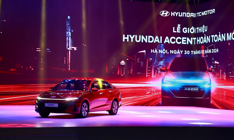 Sedan Accent thế hệ hoàn toàn mới với giá bán từ 439 - 569 triệu đồng (đã bao gồm thuế VAT), cùng 4 phiên bản khác nhau và 7 lựa chọn màu sắc Sedan Accent thế hệ hoàn toàn mới với giá bán từ 439 - 569 triệu đồng (đã bao gồm thuế VAT), cùng 4 phiên bản khác nhau và 7 lựa chọn màu sắc