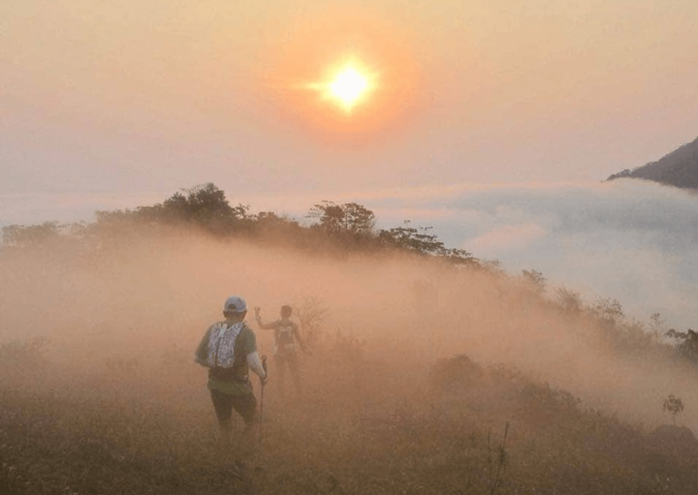 Làm du lịch mạo hiểm, không dễ!