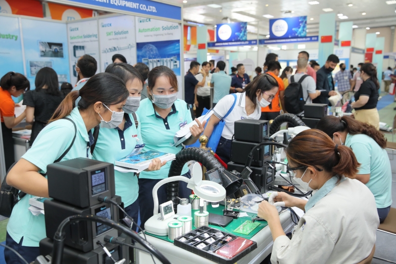 Quy tụ gần 300 thương hiệu điện tử tại Triển lãm NEPCON Việt Nam 2022