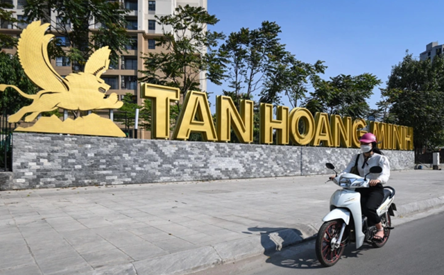 kh225ch-h224ng-mua-9-l244-tr225i-phieu-cua-t226n-ho224ng-minh-c243-duoc-tra-lai-tien_1.png kh225ch-h224ng-mua-9-l244-tr225i-phieu-cua-t226n-ho224ng-minh-c243-duoc-tra-lai-tien_1.png