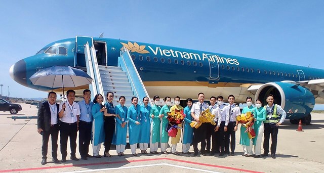 kh225nh-h242a-d243n-chuyen-bay-dau-ti234n-tu-singapore-tu-sau-dai-dich-covid-19_1.jpg