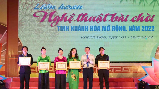 Khánh Hòa: Khai mạc liên hoan nghệ thuật bài chòi 