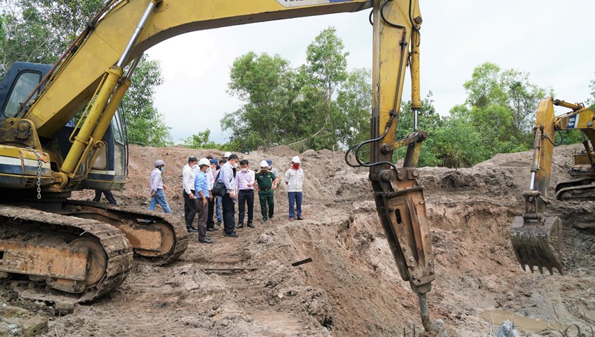 khan-truong-day-nhanh-tien-do-c244ng-tr236nh-duong-d226y-220kv-vuot-bien-ki234n-b236nh-ph250-quoc_2.jpg khan-truong-day-nhanh-tien-do-c244ng-tr236nh-duong-d226y-220kv-vuot-bien-ki234n-b236nh-ph250-quoc_2.jpg