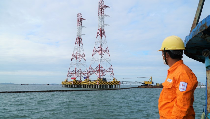 khan-truong-day-nhanh-tien-do-c244ng-tr236nh-duong-d226y-220kv-vuot-bien-ki234n-b236nh-ph250-quoc_5.jpg khan-truong-day-nhanh-tien-do-c244ng-tr236nh-duong-d226y-220kv-vuot-bien-ki234n-b236nh-ph250-quoc_5.jpg