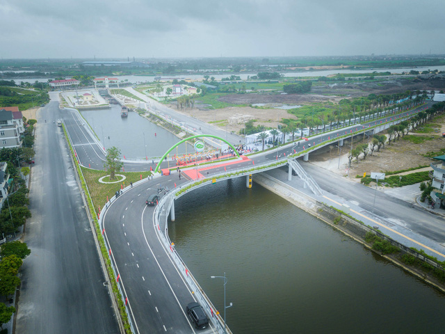 Khánh thành cây cầu đẹp bậc nhất của Hải Dương - Ảnh 1. Khánh thành cây cầu đẹp bậc nhất của Hải Dương - Ảnh 1.