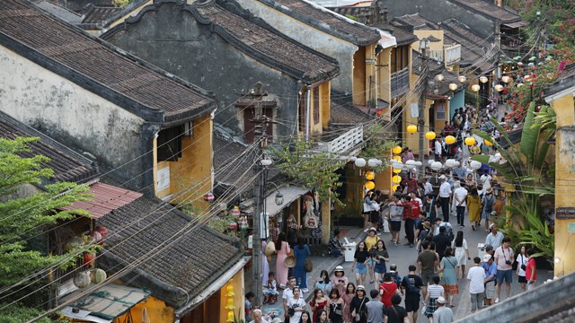 Khởi động du lịch an toàn