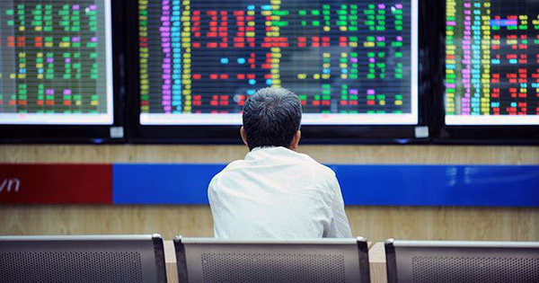 Khối ngoại bán ròng 1 tỷ USD trên TTCK Việt Nam từ đầu năm 2021, bằng tổng lượng bán ròng năm 2020 và 2016 cộng lại
