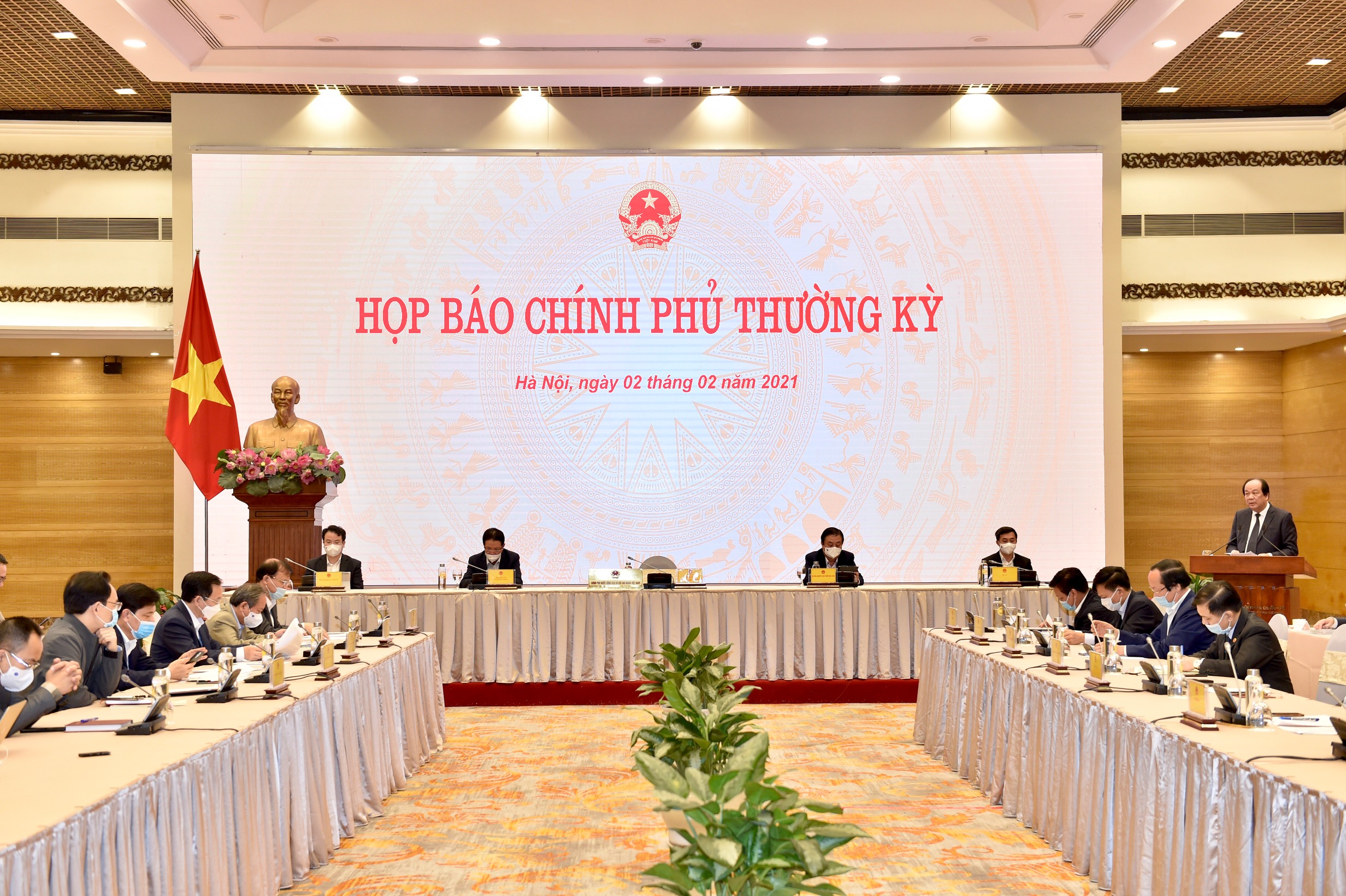 ‘Không ngăn sông cấm chợ’ vì dịch COVID-19