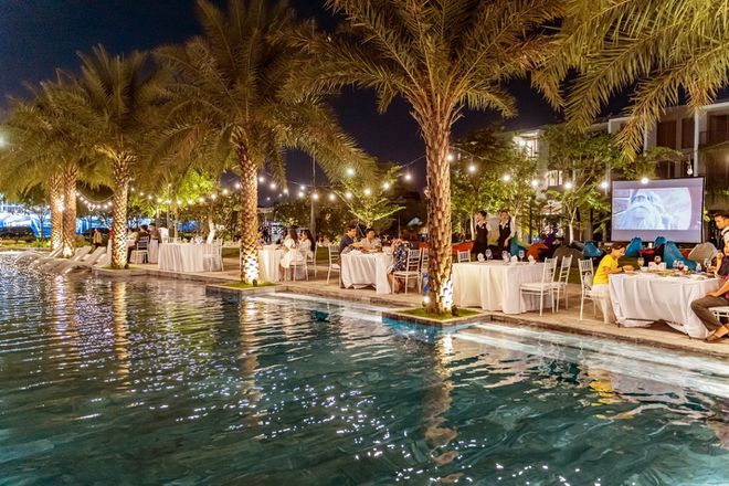 Không gian tiệc tối phong cách resort tại công viên nội khu rộng 4000m2