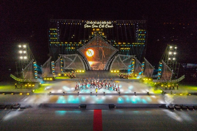 Khu đô thị quảng trường biển Sun Grand Boulevard chính thức ra mắt tại Sầm Sơn - Ảnh 1. Khu đô thị quảng trường biển Sun Grand Boulevard chính thức ra mắt tại Sầm Sơn - Ảnh 1.