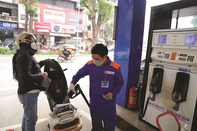 kich-ban-n224o-cho-thi-truong-xang-dau_1.jpg kich-ban-n224o-cho-thi-truong-xang-dau_1.jpg