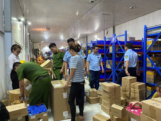 kinh-doanh-h224ng-nhap-lau-tien-ty-c244ng-ty-viet-tuong-thuan-bi-xu-phat-360-trieu-dong_1.jpg kinh-doanh-h224ng-nhap-lau-tien-ty-c244ng-ty-viet-tuong-thuan-bi-xu-phat-360-trieu-dong_1.jpg