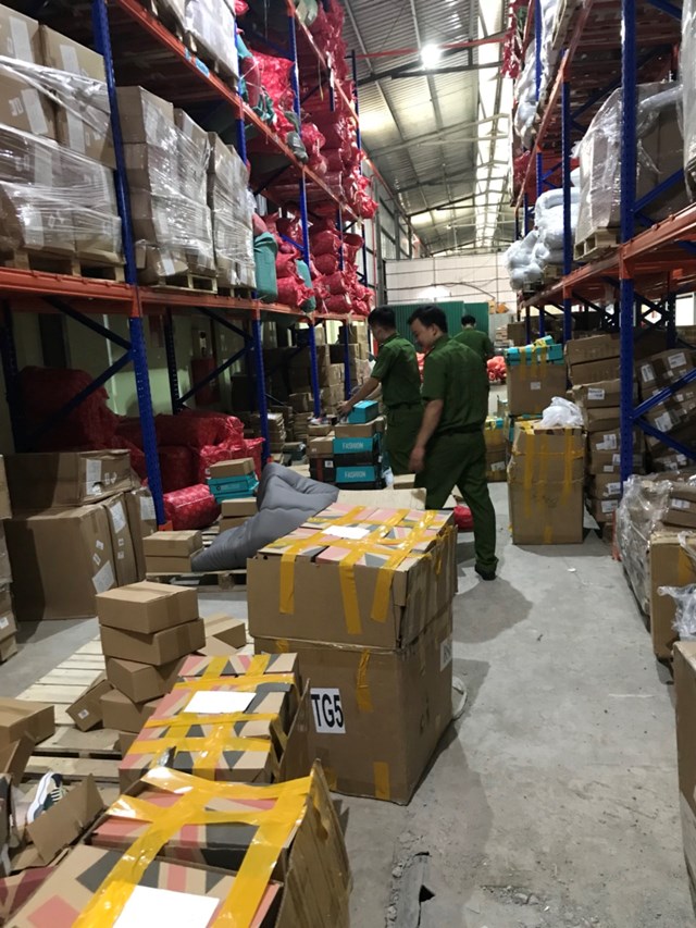 kinh-doanh-h224ng-nhap-lau-tien-ty-c244ng-ty-viet-tuong-thuan-bi-xu-phat-360-trieu-dong_2.jpg kinh-doanh-h224ng-nhap-lau-tien-ty-c244ng-ty-viet-tuong-thuan-bi-xu-phat-360-trieu-dong_2.jpg
