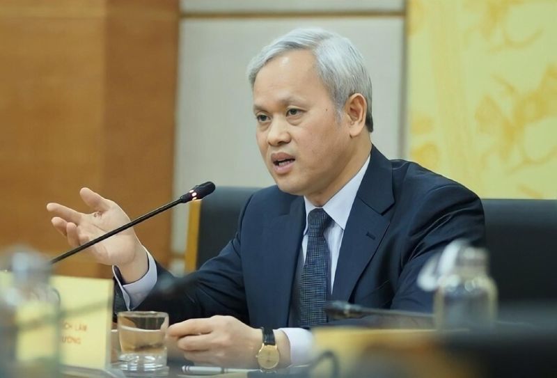TS. Nguyễn Bích Lâm: Am hiểu tình hình, Chính phủ ban hành giải pháp mang tầm chiến lược, đồng thời xử lý các vấn đề trước mắt, mới phát sinh hỗ trợ doanh nghiệp ổn định, phát triển. TS. Nguyễn Bích Lâm: Am hiểu tình hình, Chính phủ ban hành giải pháp mang tầm chiến lược, đồng thời xử lý các vấn đề trước mắt, mới phát sinh hỗ trợ doanh nghiệp ổn định, phát triển.