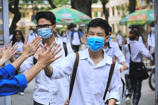 Kỳ thi đặc biệt nhất lịch sử cơ bản đạt mục tiêu kép