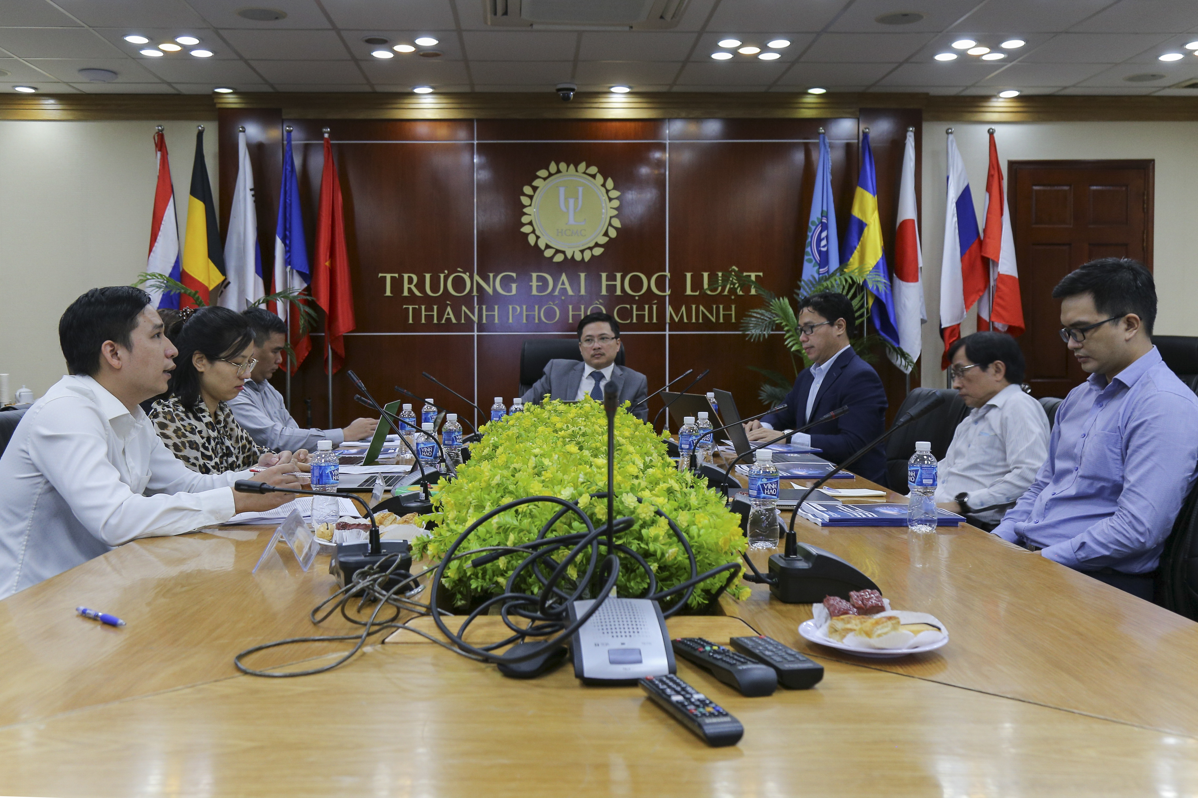 l224m-r245-b234n-thu-ba-trong-ph225p-luat-trong-t224i-tai-viet-nam_2.jpg