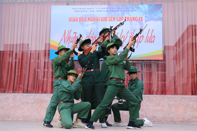 l224m-sao-de-truong-ngo224i-c244ng-lap-het-canh-39chuot-chay-c249ng-s224o39_8.png l224m-sao-de-truong-ngo224i-c244ng-lap-het-canh-39chuot-chay-c249ng-s224o39_8.png