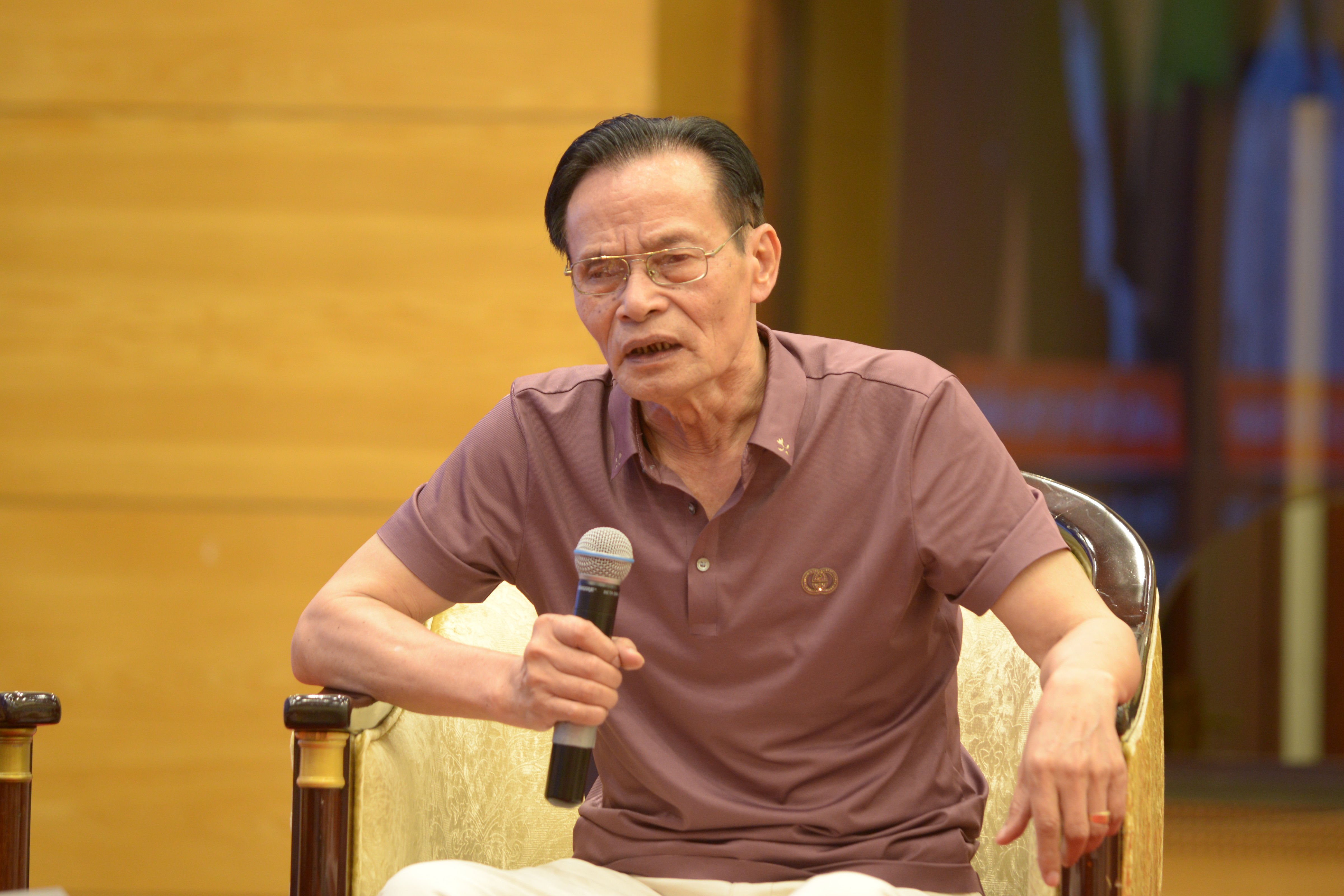 l227i-suat-tang-th236-thi-truong-chung-kho225n-gay-go_2.jpg