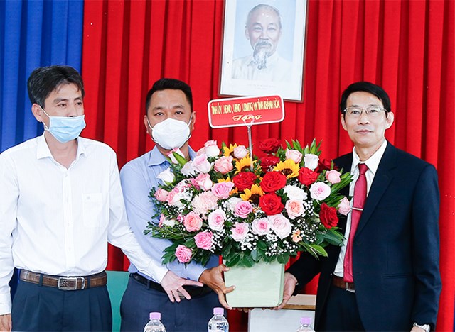 l227nh-dao-tinh-kh225nh-h242a-du-le-ra-qu226n-ngu-d226n-dau-nam-moi_1.jpg l227nh-dao-tinh-kh225nh-h242a-du-le-ra-qu226n-ngu-d226n-dau-nam-moi_1.jpg