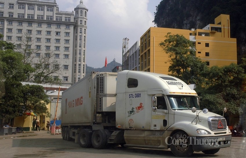 Lạng Sơn: Thúc đẩy kinh tế biên mậu trong đại dịch