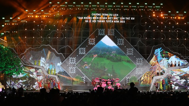 Lễ hội 'Qua những miền di sản Việt Bắc' chính thức khai mạc ở Tuyên Quang