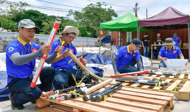 Đội pháo hoa Việt Nam quyết tâm giành vị trí cao ở DIFF 2024