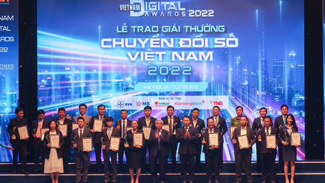 Lễ trao giải Vietnam Digital Awards 2022: 49 đơn vị chuyển đổi số xuất sắc được vinh danh 