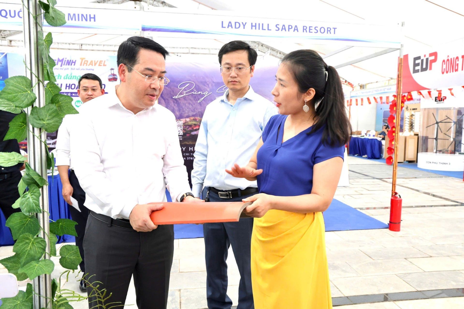khởi nghiệp từ khát vọng xây dựng thương hiệu Việt