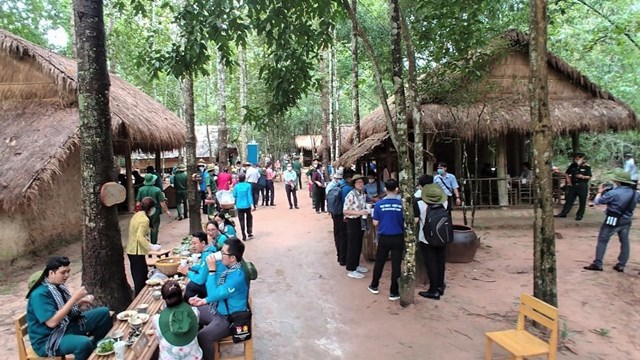 Liên kết vùng để khôi phục du lịch