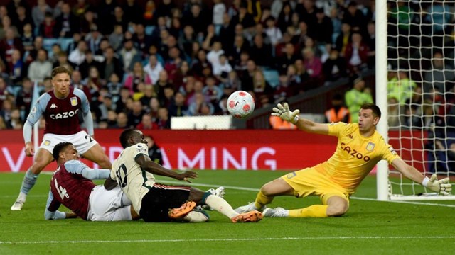 Liverpool vươn lên 86 điểm ngang bằng với Man City