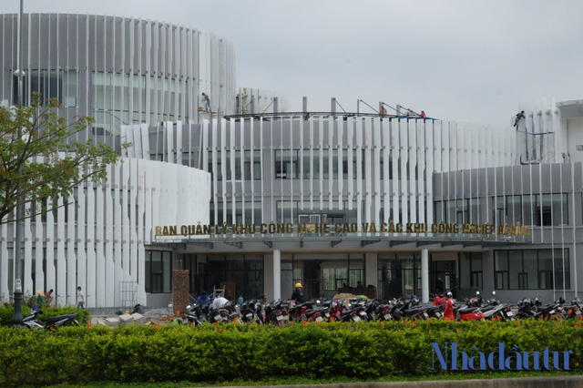 Lộ diện các dự án lớn được Đà Nẵng cấp giấy chứng nhận đăng ký đầu tư - Ảnh 1. Lộ diện các dự án lớn được Đà Nẵng cấp giấy chứng nhận đăng ký đầu tư - Ảnh 1.