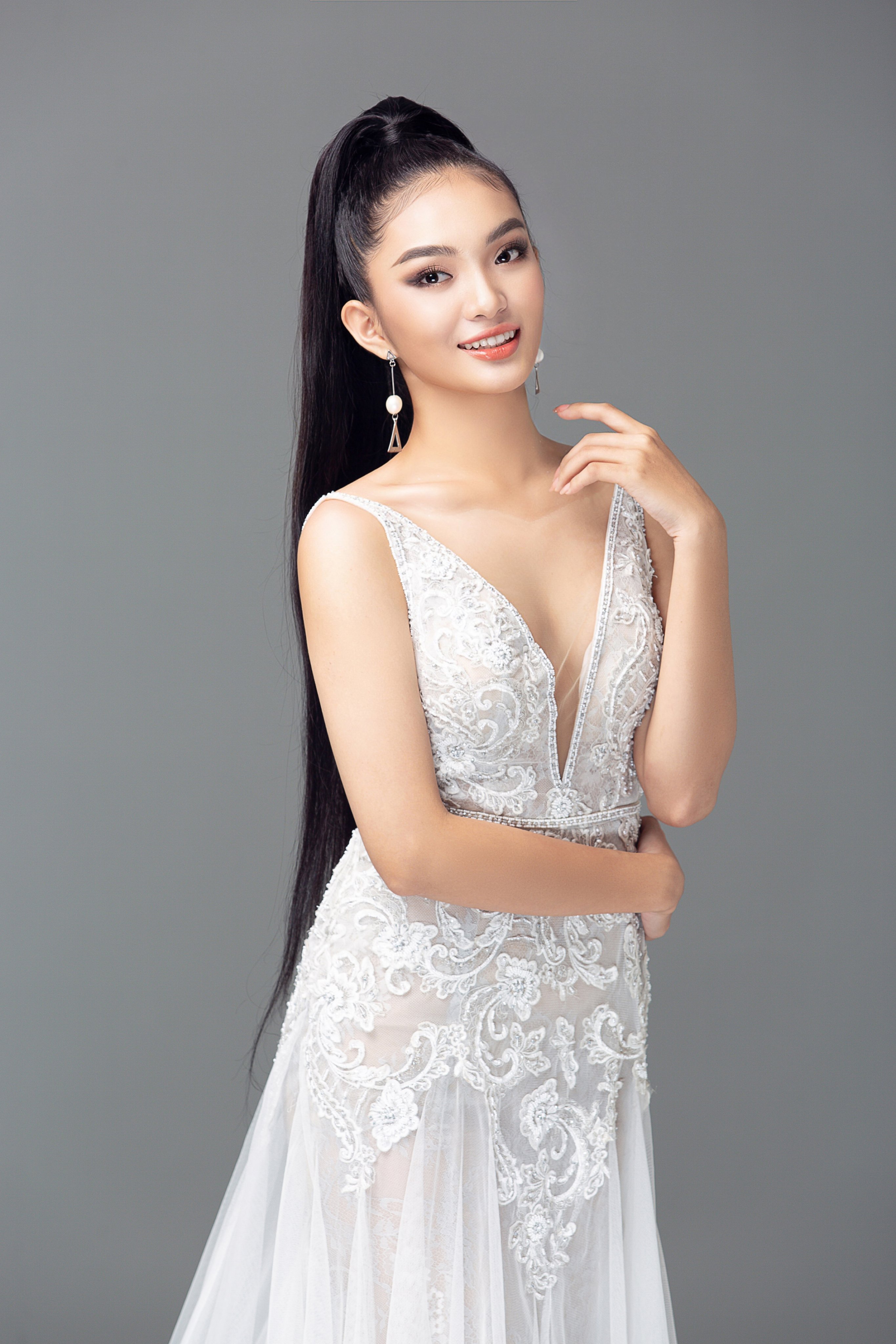 lo-dien-nhung-guong-mat-39s225ng39-tai-miss-peace-vietnam-2022_8.jpg