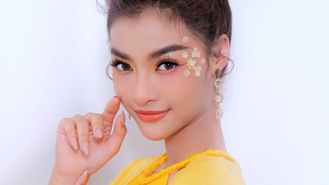 Lona đẹp không tì vết trong MV mới khiến người xem không thể rời mắt