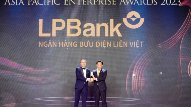 LPBank tiếp tục nhận giải thưởng Doanh nghiệp xuất sắc Châu Á năm 2023 