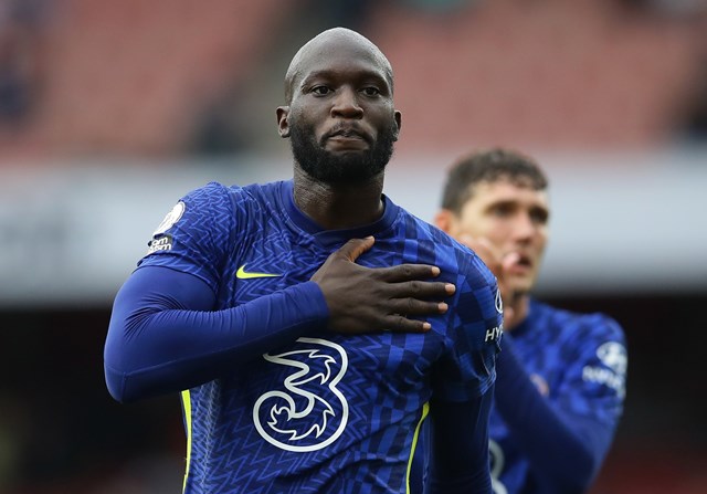 lukaku-v224-d224n-t226n-binh-cua-c225c-244ng-lon-ch226u-194u-dong-loat-toa-s225ng_1.jpg