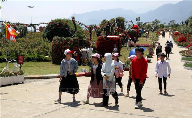 Lượng du khách đến Sa Pa (Lào Cai) giảm 40% so với dự kiến