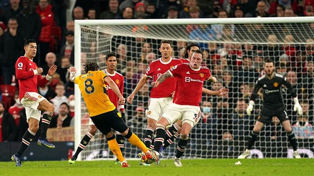 Man City tăng tốc đến ngôi vô địch