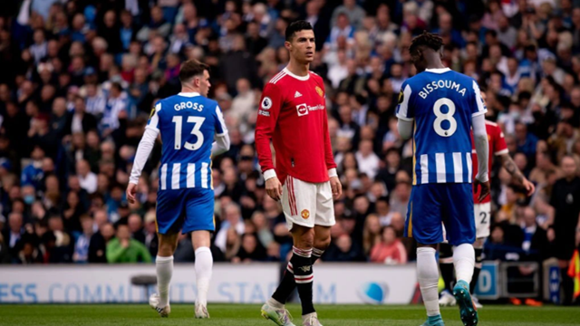 Man Utd liên tục lộ sơ hở trước Brighton